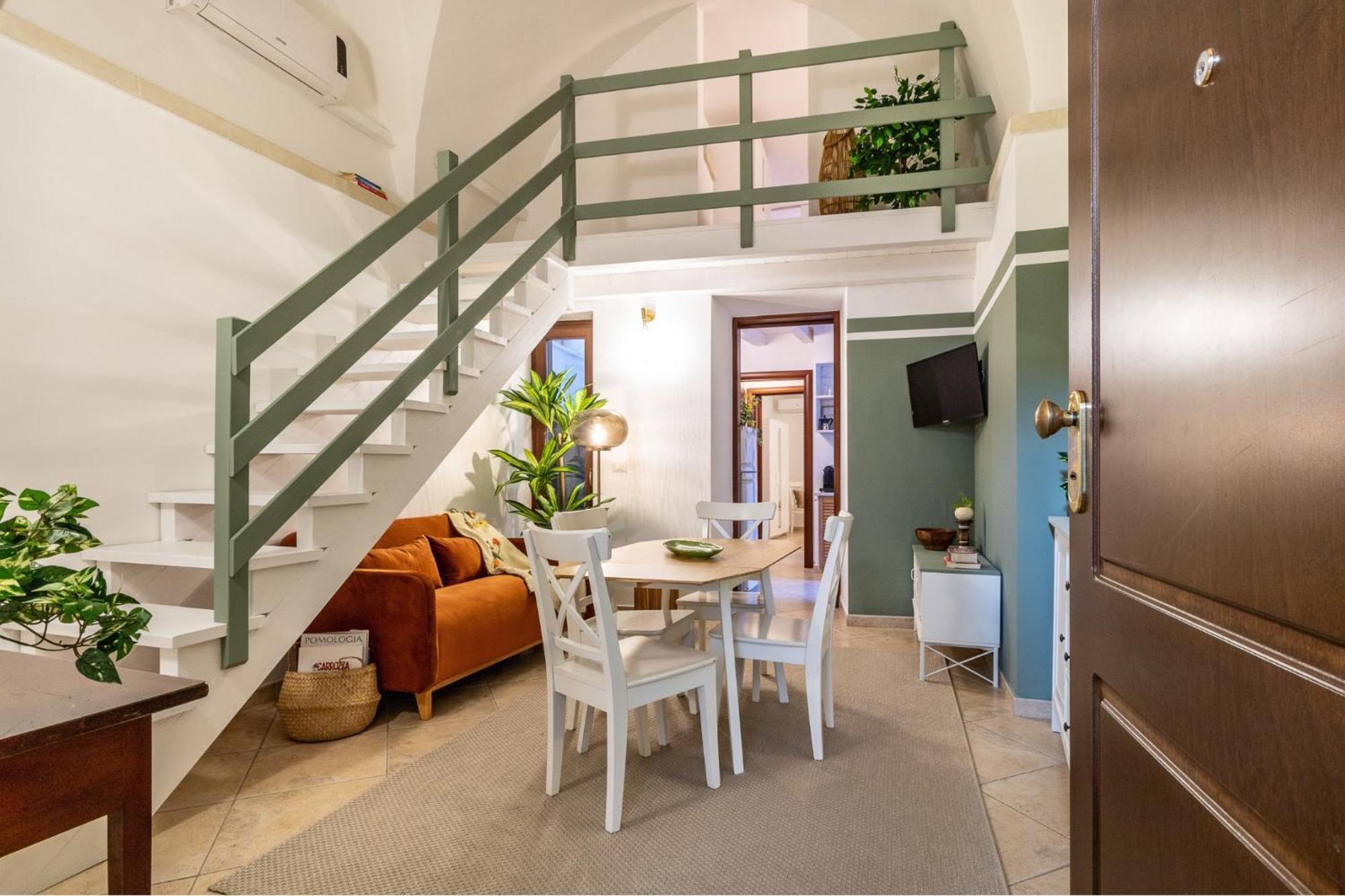 Il Giardino Dei Mesagnesi - Lecce Selection Apartment Bagian luar foto